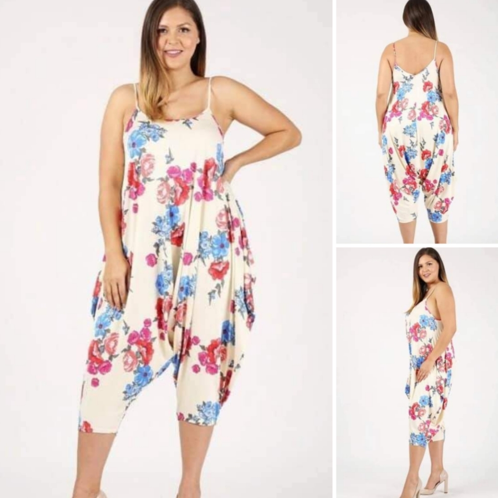PLUS SIZE Floral harem cropped jumpsuit! 🌸🌷🌼